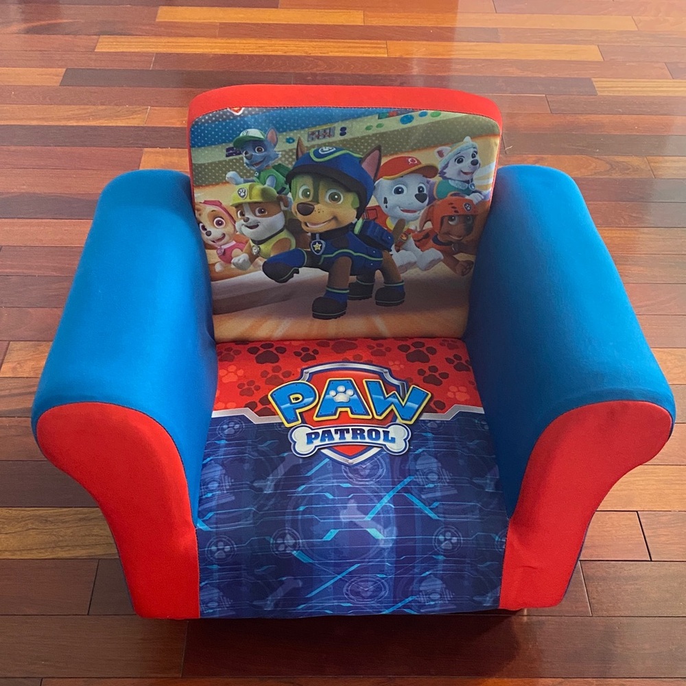 Delta Kids PAW Patrol Upholstered Chair - Red and Blue - Picture 3 of 10